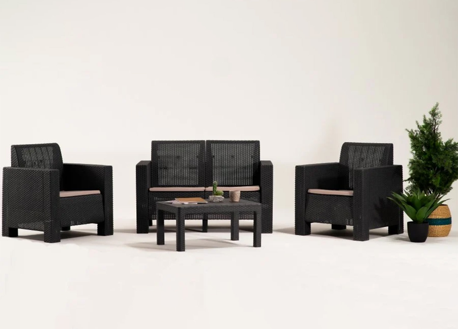 Aksu 2+1+1 S Seating Group (with cushions)