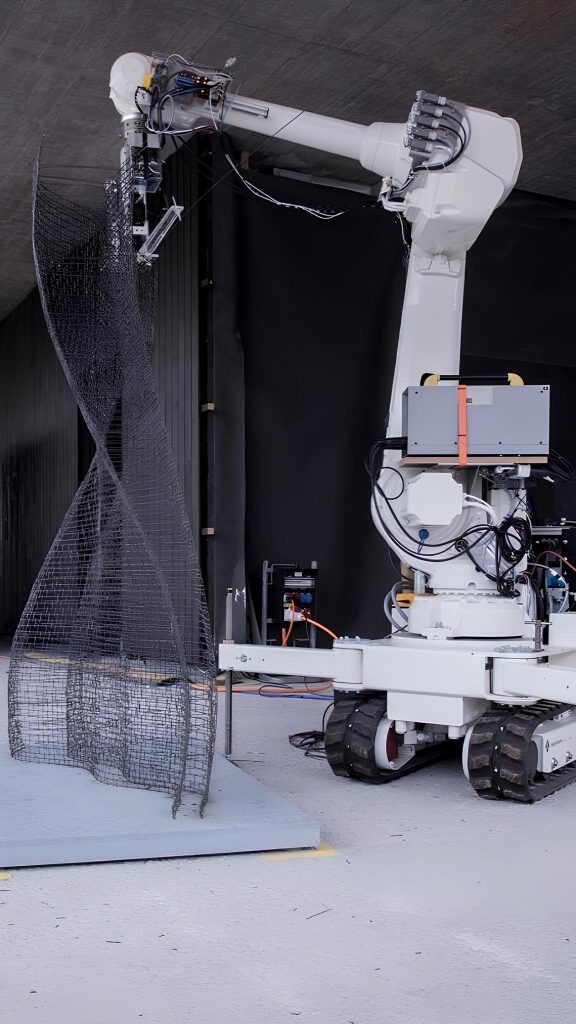 The Impact of AI in Construction: Revolutionizing the Industry or Overcomplicating Progress? 5 AI in the construction