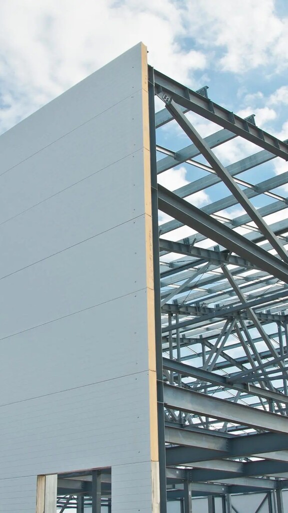 Top 10 des matériaux de construction préférés des architectes en 2025 8 Insulated Steel Frame scaled 1